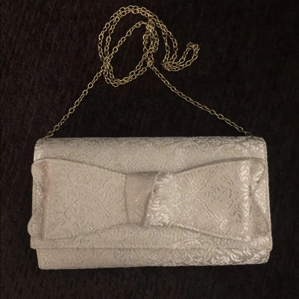 Elegant Clutch